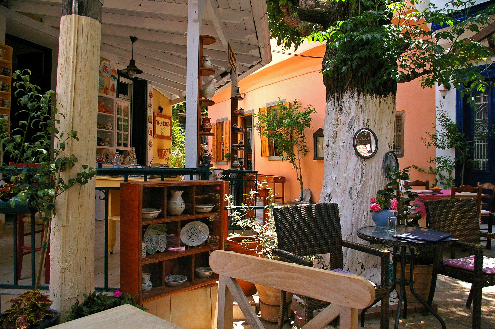 Greek Coffee Culture - Greek Coffee Shops And Traditions