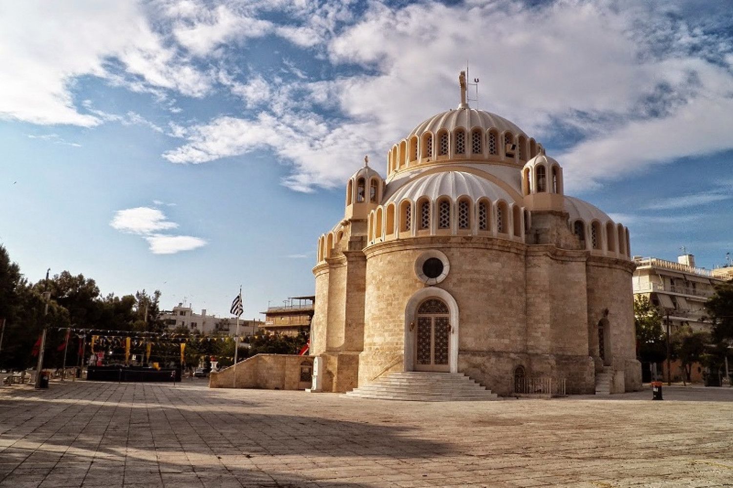 How Many Churches In Athens